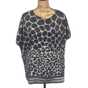 Vince Camuto Black & White Animal Print Top XS